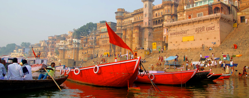 GoldenGolden triangle tour with Varanasi